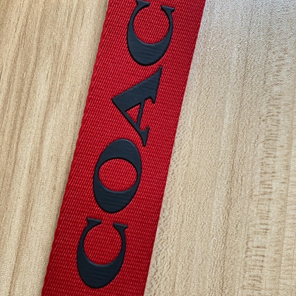 New No Tags Coach Large Loop Key Fob Keychain  Canvas Red Black - Picture 3 of 7